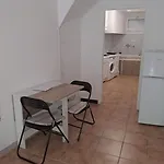 50 M De La Arrivee Et Depart Autonome דירה *