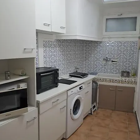 50 M De La Arrivee Et Depart Autonome Apartament